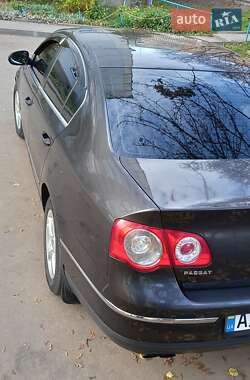 Седан Volkswagen Passat 2007 в 