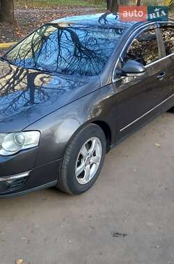 Седан Volkswagen Passat 2007 в 