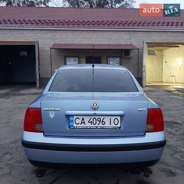 Седан Volkswagen Passat 1998 в Лысянке