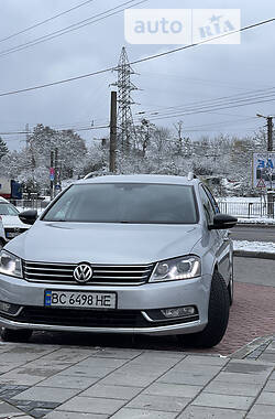 Универсал Volkswagen Passat 2014 в Львове