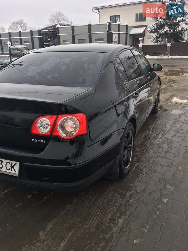 Седан Volkswagen Passat 2007 в Івано-Франківську