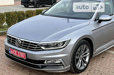 Седан Volkswagen Passat 2019 в Ужгороде