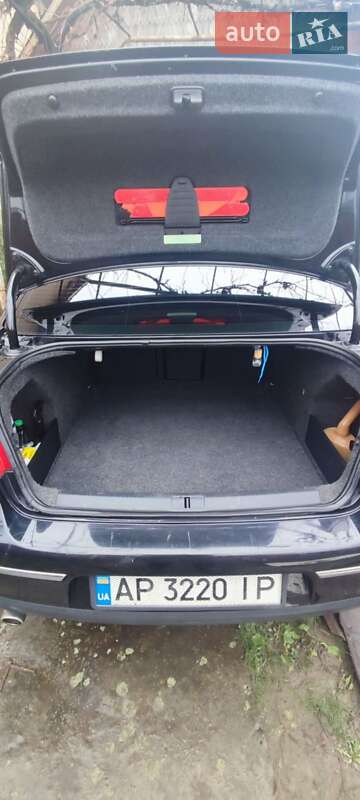 Седан Volkswagen Passat 2005 в Тячеве