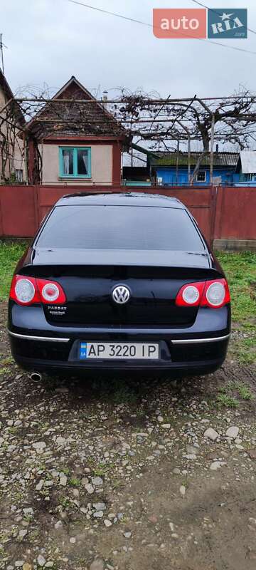 Седан Volkswagen Passat 2005 в Тячеве
