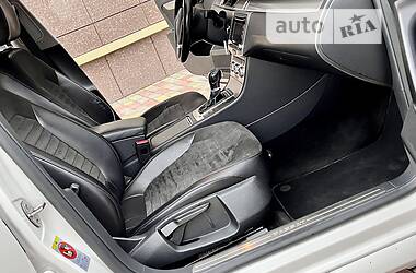 Седан Volkswagen Passat 2013 в 