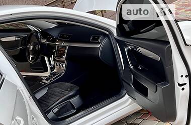 Седан Volkswagen Passat 2013 в 