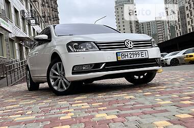 Седан Volkswagen Passat 2013 в 