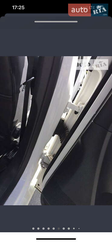 Седан Volkswagen Passat 2012 в Киеве