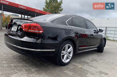 Седан Volkswagen Passat 2013 в Львове