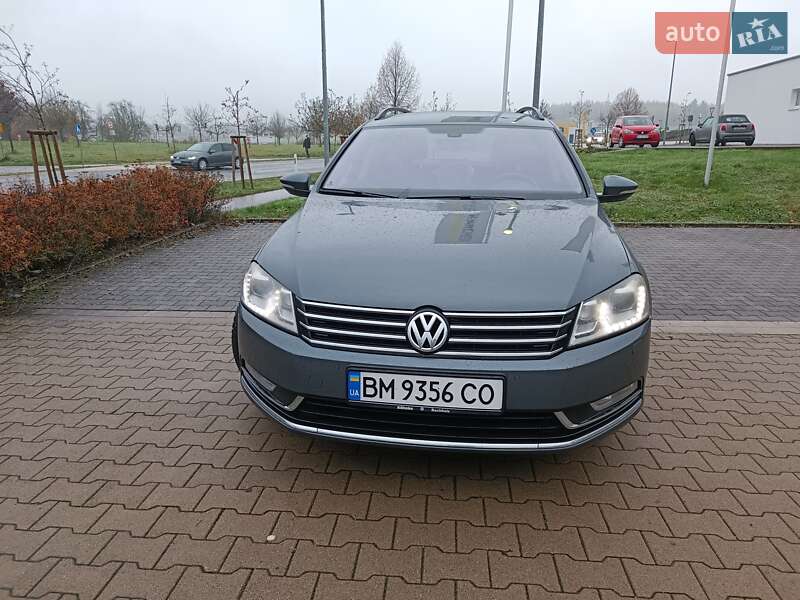 Универсал Volkswagen Passat 2012 в Сумах