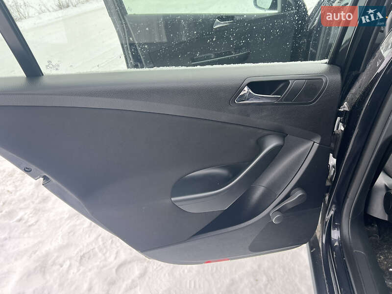 Седан Volkswagen Passat 2007 в Сколе