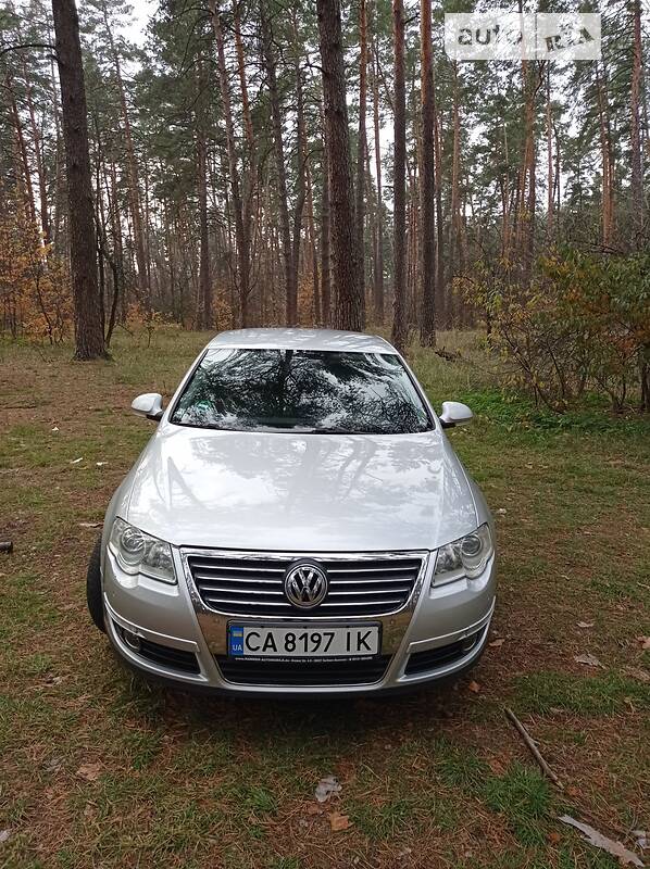 Седан Volkswagen Passat 2006 в Черкассах