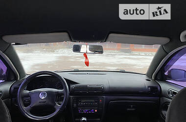 Седан Volkswagen Passat 2000 в 