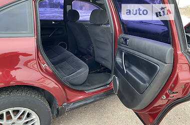 Седан Volkswagen Passat 2000 в 