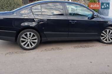 Седан Volkswagen Passat 2009 в Львове