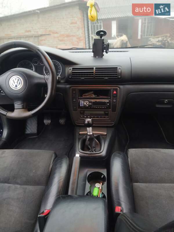 Універсал Volkswagen Passat 2001 в Тернополі