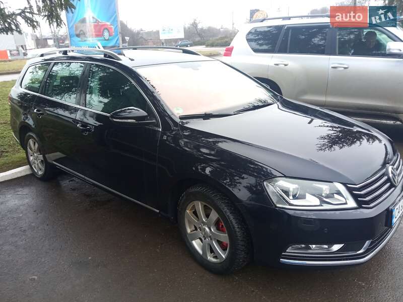 Універсал Volkswagen Passat 2011 в Черкасах