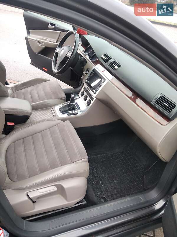 Седан Volkswagen Passat 2008 в Тячеві