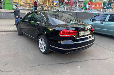 Седан Volkswagen Passat 2015 в 