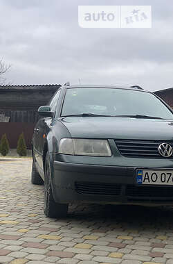 Универсал Volkswagen Passat 1997 в Тячеве