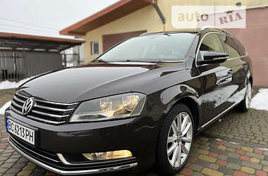 Универсал Volkswagen Passat 2011 в Стрые