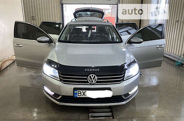 Універсал Volkswagen Passat 2014 в Шепетівці