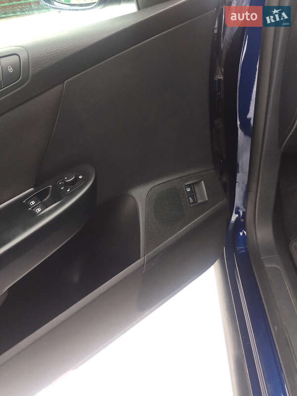 Універсал Volkswagen Passat 2008 в Жмеринці