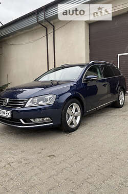 Универсал Volkswagen Passat 2013 в Черновцах