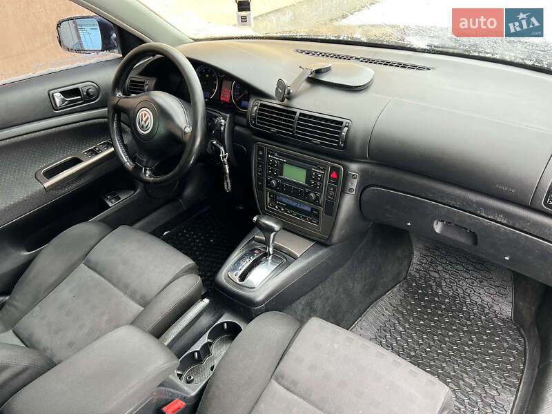 Універсал Volkswagen Passat 2003 в Львові