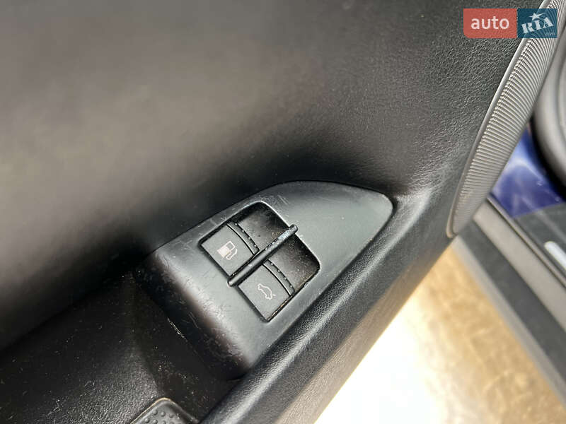 Універсал Volkswagen Passat 2003 в Львові