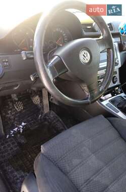 Універсал Volkswagen Passat 2007 в Рожнятові