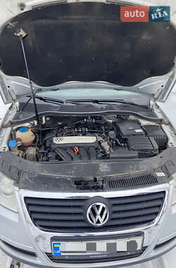 Седан Volkswagen Passat 2007 в Верхнеднепровске