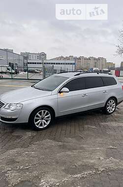 Универсал Volkswagen Passat 2010 в 