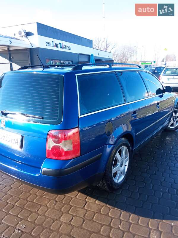 Универсал Volkswagen Passat 2001 в Любомле