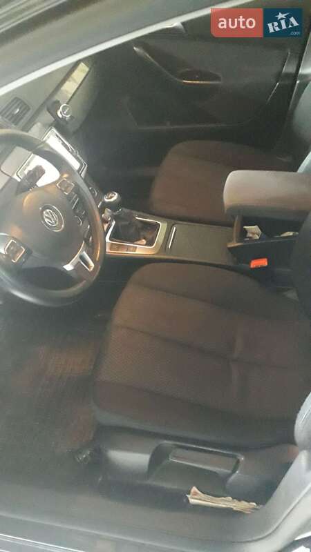 Универсал Volkswagen Passat 2010 в Черкассах