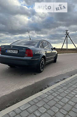 Седан Volkswagen Passat 1997 в Буске