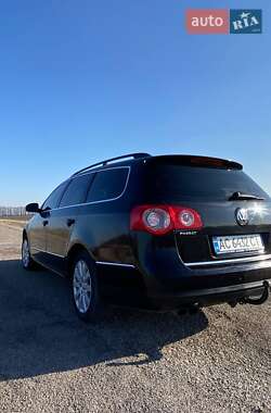 Универсал Volkswagen Passat 2008 в Киеве