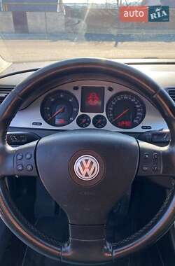 Универсал Volkswagen Passat 2008 в Киеве
