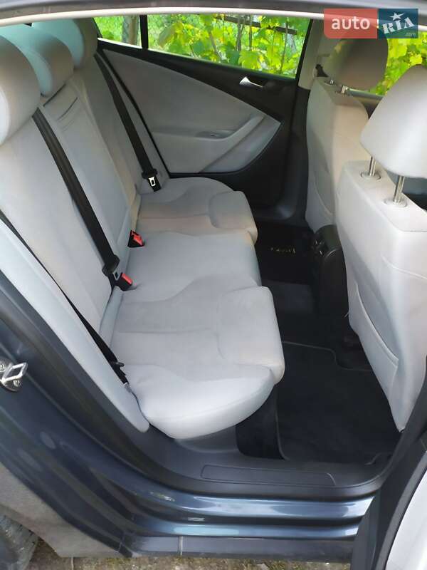 Седан Volkswagen Passat 2008 в Балаклії