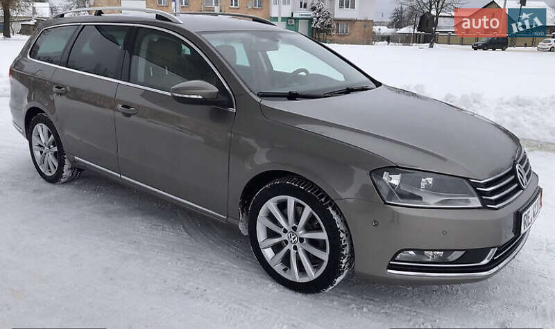 Універсал Volkswagen Passat 2011 в Костопілі