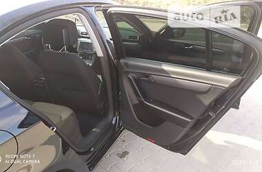 Седан Volkswagen Passat 2011 в 