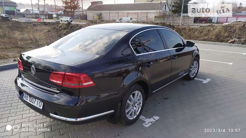 Седан Volkswagen Passat 2011 в 