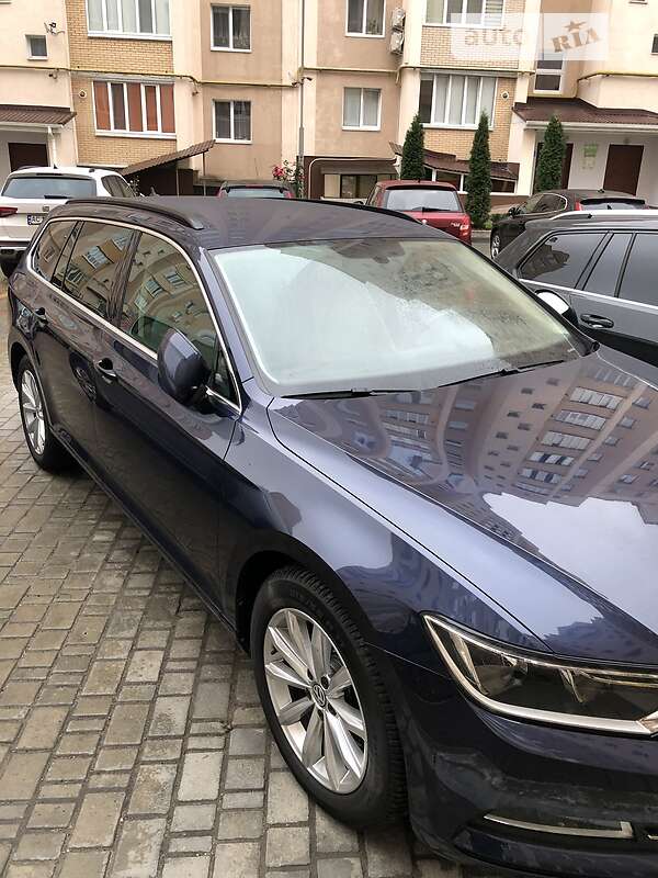 Універсал Volkswagen Passat 2017 в Луцьку