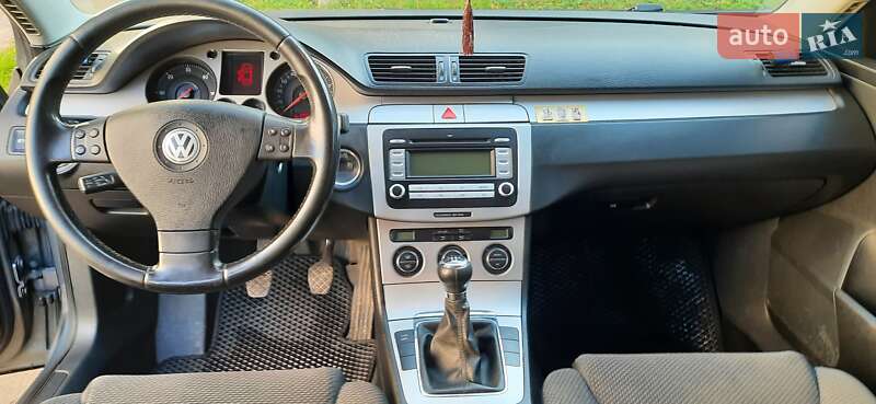 Универсал Volkswagen Passat 2008 в 