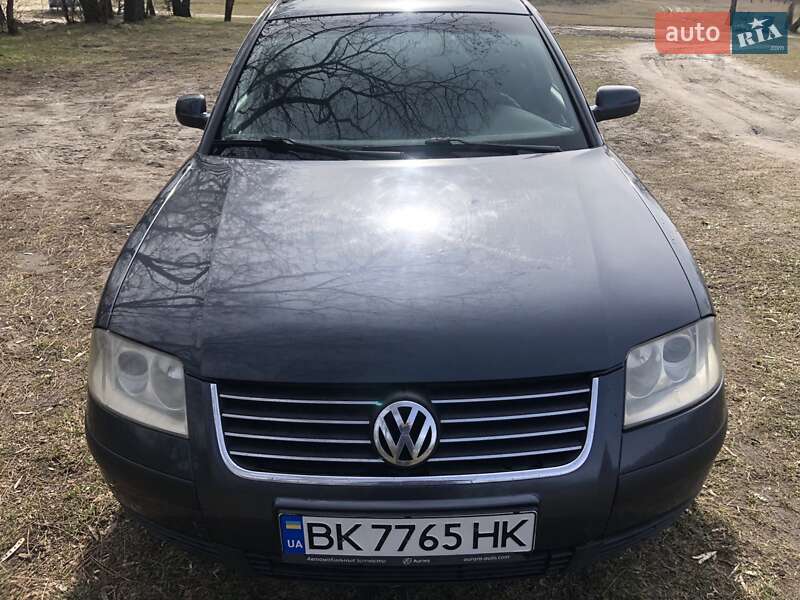 Универсал Volkswagen Passat 2001 в Сарнах