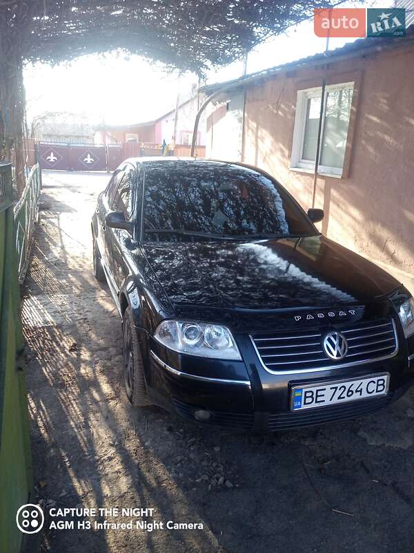 Седан Volkswagen Passat 2003 в Миколаєві