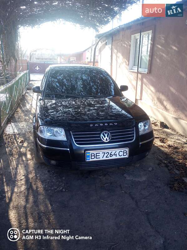 Седан Volkswagen Passat 2003 в Миколаєві