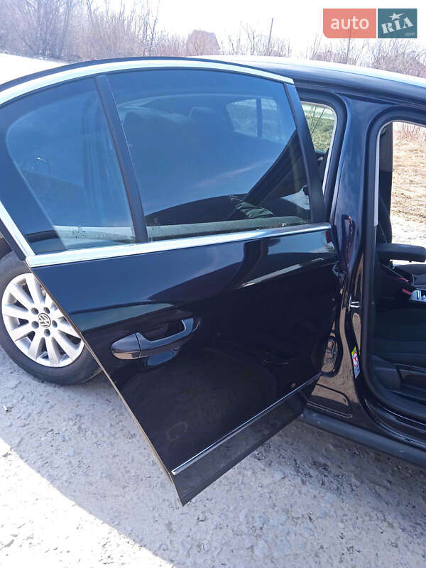 Седан Volkswagen Passat 2008 в Чорткове