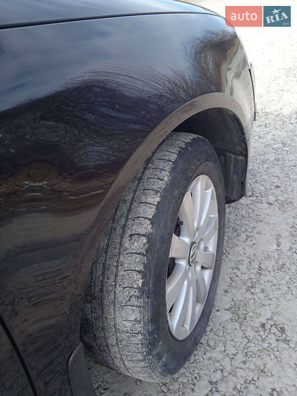 Седан Volkswagen Passat 2008 в Чорткове