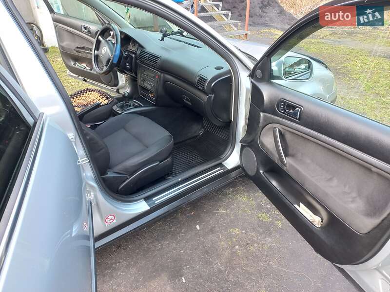Универсал Volkswagen Passat 2001 в Каменец-Подольском